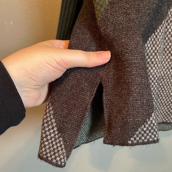 NWT Joseph A. Sz Large Women’s Green V-neck Oversized Sweater Argyle Block $78! - Picture 6 of 12